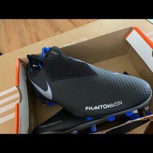 Nike Phantom VSN Pro  Soccer Cleats